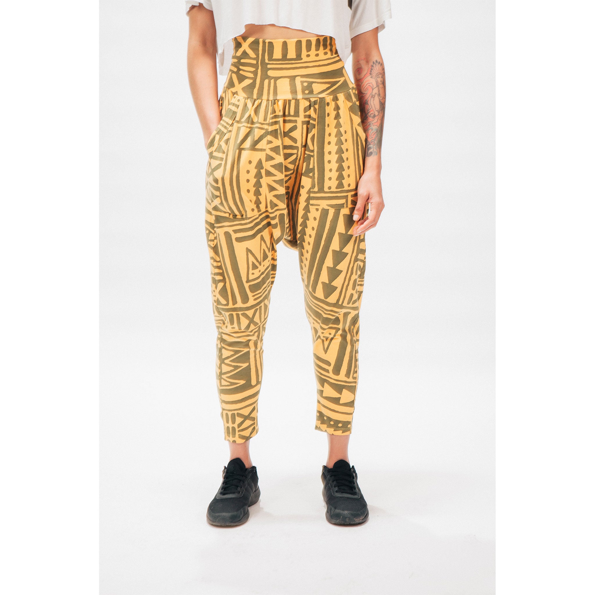 SASHA HAREM [X-TRiBE] | PEACE FITS